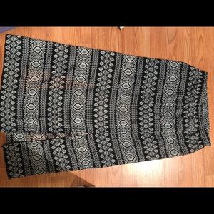 Never worn!! Lightweight maxi skirt